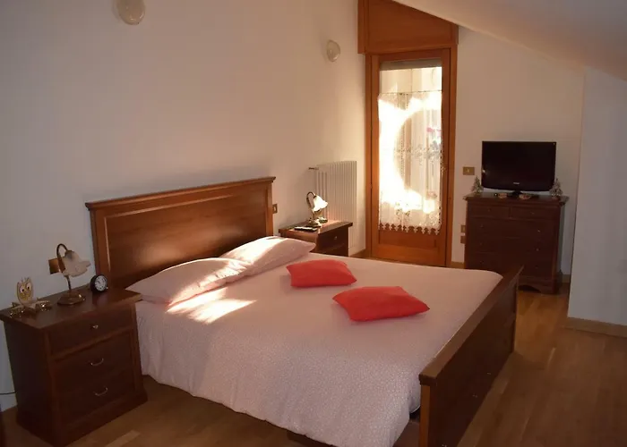 Serena Lejlighed Aosta